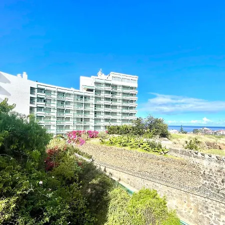 Estudio superior con grande jardín, wifi, piscinas, playa en Puerto de la Cruz