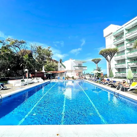 Estudio superior con grande jardín, wifi, piscinas, playa en Puerto de la Cruz